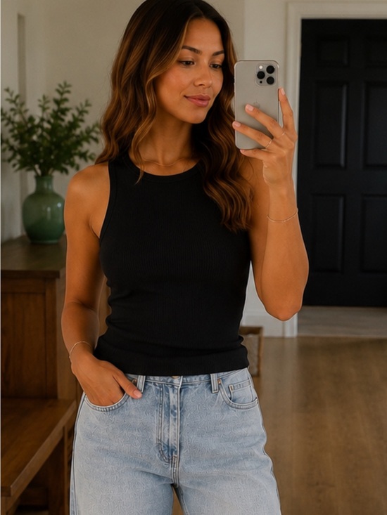 Tahari Tops - Tahari Black Ribbed Crewneck Tank - NWT - Size N